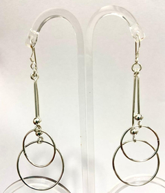 MODERN 925 SILVER DANGLE HOOP - Joyería Alvear