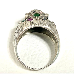 Large 925 silver panther ring with emeralds, sapphires, natural rubies