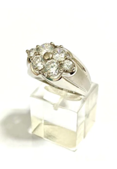Beautiful lady's ring made of 925 silver