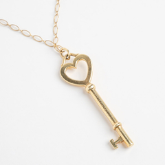 Tiffany & Co Chain Key Heart And Chain Gold 18 Original - buy online