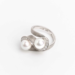 18 kt gold pinch ring with natural and brilliant pearls - buy online