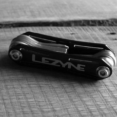 LEZYNE Herramienta RAP 6 Funciones - Tienda Osso
