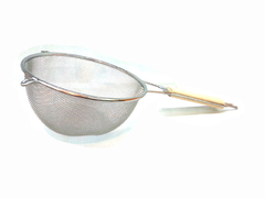 Colador 22 Cms. Malla Acero Inox. Axen