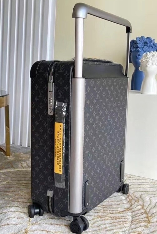 Louis Vuitton Monogram Canvas Horizon 50 Suitcase Louis Vuitton