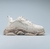 Tênis BALENCIAGA Triple S "Clear Sole" na internet
