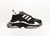 Tênis BALENCIAGA x ADIDAS Triple S na internet