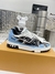Tênis LOUIS VUITTON Trainer na internet