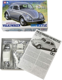 Auto Volkswagen 1300 Beetle 1966 Escala 1/24. Mode en internet