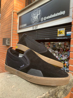 Tenis Soma Slip On Negro/Goma