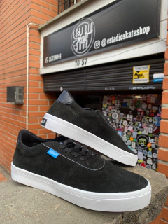 Tenis Feel Negro/Blanco