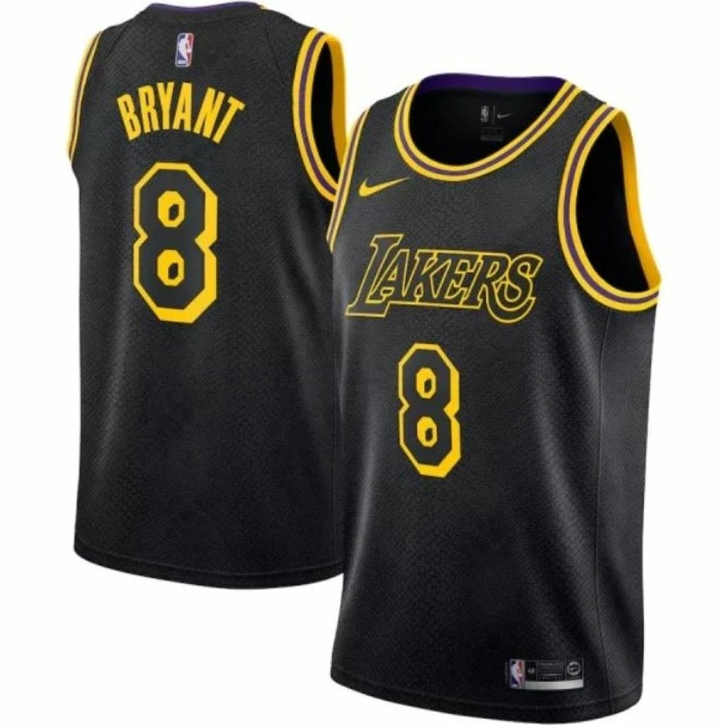 Chaveiro Camisa amarela Kobe Bryant 24 e Bola de Basquete Roxa