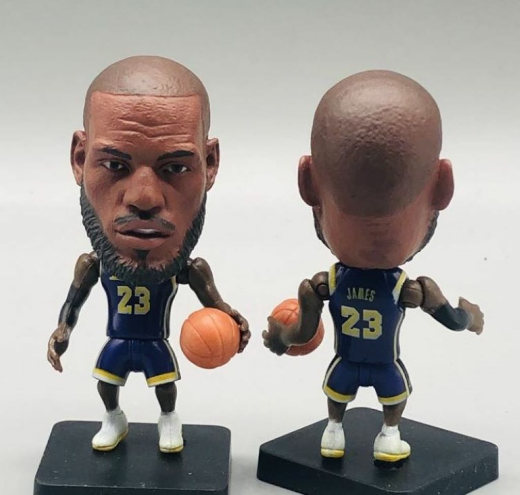 NBA: mão de gigante do Houston Rockets faz cartas de baralho parecerem  miniaturas, nba