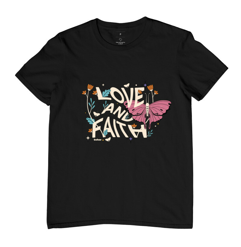 Use Criativa - Fé e gratidão 💓 Quem aí ama T-Shirt com escritas? No nosso  site você confere essa e muitas outras tees lindas. Gostou? Acesse agora  pelo link www.usecriativa.com.br