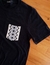 Imagen de Playera Negra Bolsillo Bordado