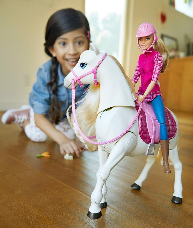 barbie cheval dream horse