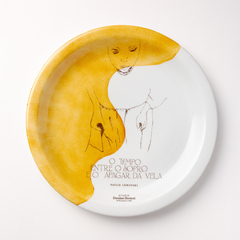 Prato decorativo "O sopro e o apagar da vela"