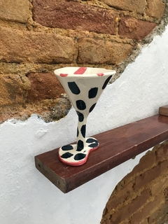 Taça Gioconda com pintas azuis na internet