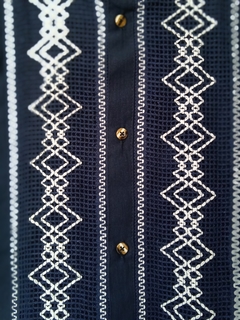 CAMISA CON TEGIDO TRADICIONAL - comprar en línea