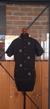 CAMISA CON BORDADO A MANO, TALLA CHICA