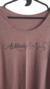 Remera Básica Botón en Mangas - Osadia Indumentaria Femenina