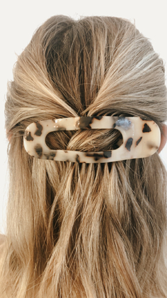HEBILLA-BROCHE ANIMAL PRINT