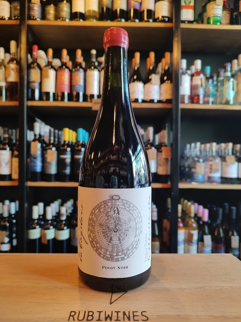 LA CAYETANA PINOT NOIR