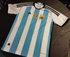 CAMISETA ALTERNATIVA SELECCION ARGENTINA 3 ESTRELLAS
