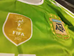 CAMISETA ALTERNATIVA DIBU MARTINEZ en internet