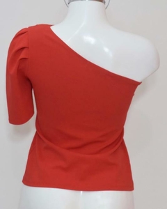 Blusa roja SFERA en internet