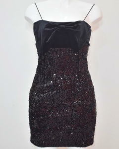 Vestido negro BERSHKA