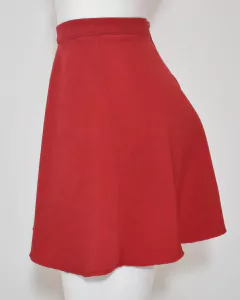 Falda Roja en internet