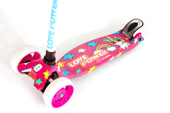 SCOOTER UNICORNIO. STARK en internet