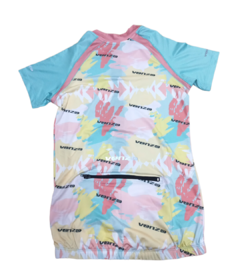 REMERA VENZO FRIDA DAMA. PASTEL - comprar online