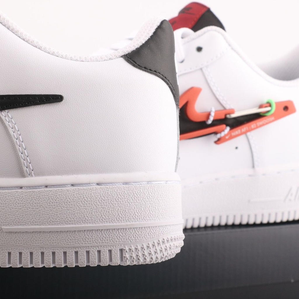 Nike Air Force 1 '07 Premium Carabiner