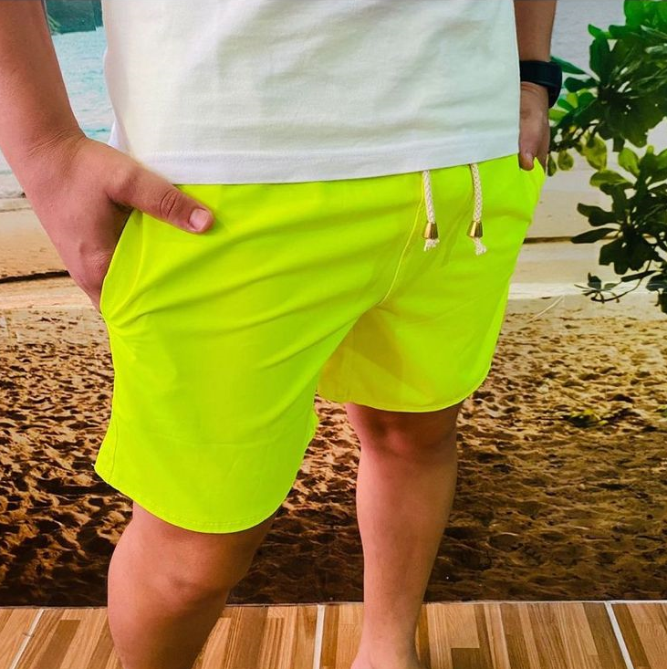 short de praia verde