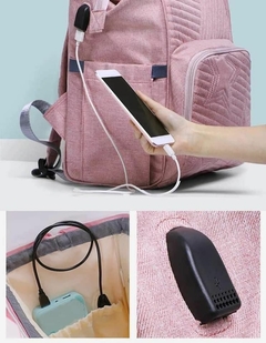 Pañalera Land con puerto USB en internet