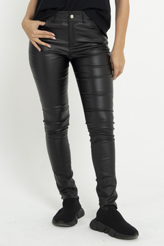 PANTALON CHUPIN ECOCUERO