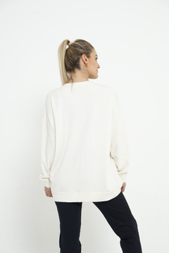 BUZO HOODIE CLASSIC en internet