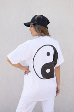 REMERA SHING SHANG en internet