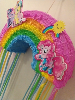 Piñata Arcoiris en internet