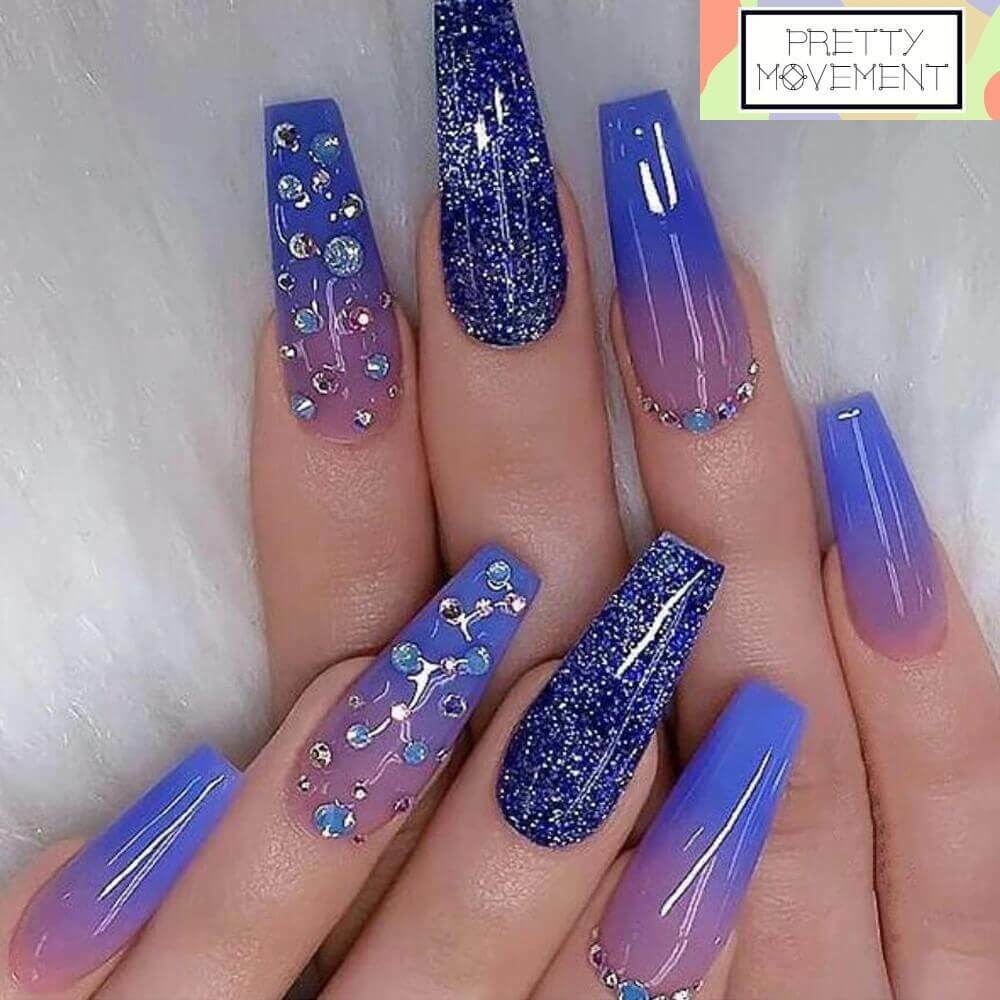 unhas em gel preta bailarina