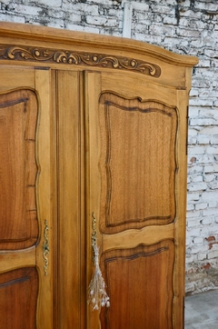 Ropero Provenzal de 2 puertas. Cód.44034 - Estilos Muebles