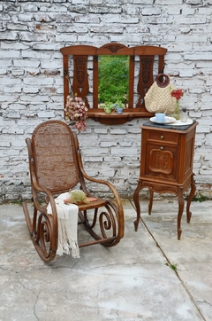 SILLÓN HAMACA THONET . Cód. 12093