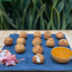 Croquetas de Jamón Serrano (12 pzas) - comprar en línea