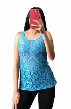 Musculosa encaje en internet
