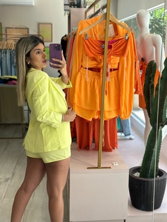 BLAZER BÁSICO AMARELO NEON - comprar online