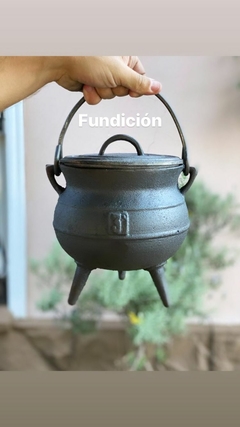 CALDERO DE FUNDICIÓN 10lts.