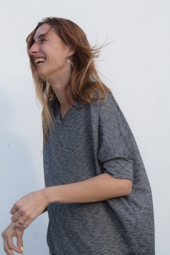 Remeron Cuello V en internet