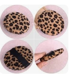 ESPONJA PARA MAQUILLAJE FELPA CON CINTA DE RASO TEJAR