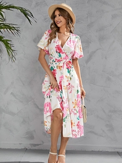 Vestido longo floral com decote V - comprar online